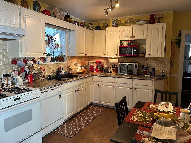 3474 Franklin Street