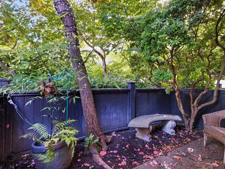 1645 Stephens Street