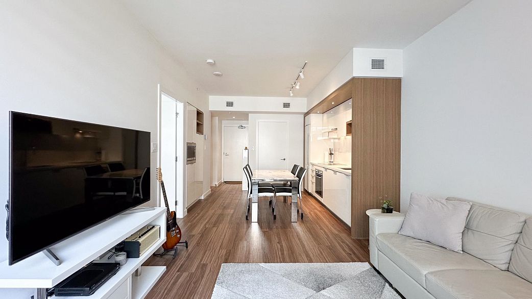 515 1661 Quebec Street