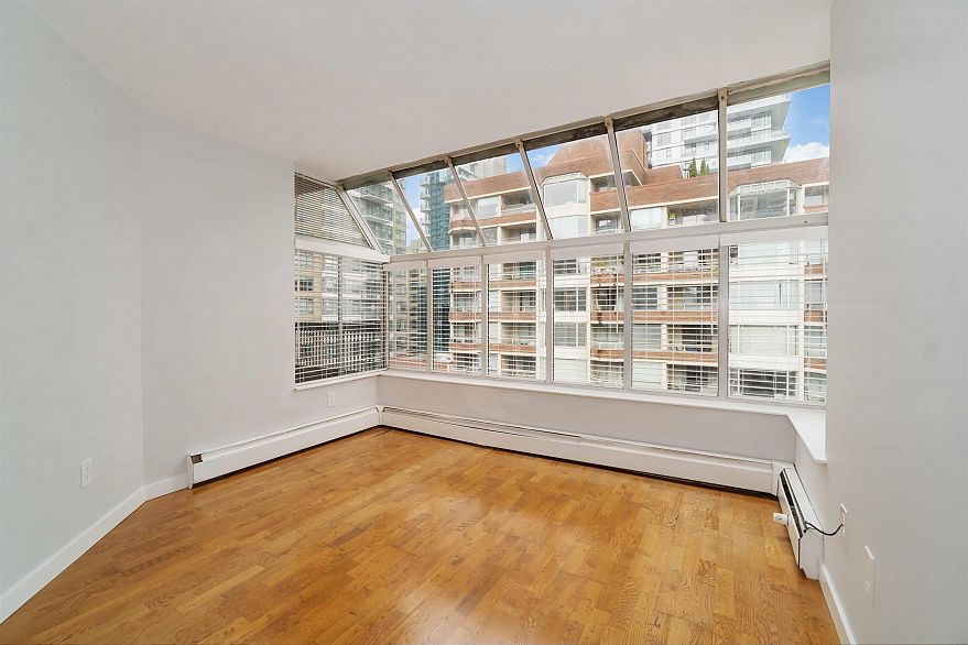 808 1333 Hornby Street