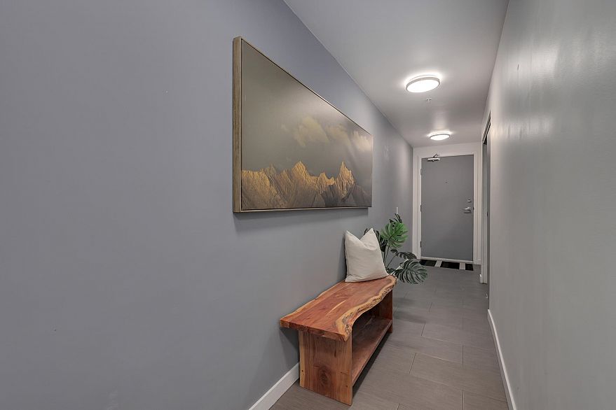 1102 66 W Cordova Street