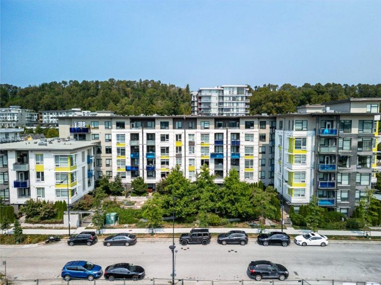 506 3289 Riverwalk Avenue