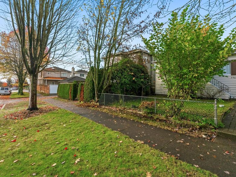 7963 Montcalm Street