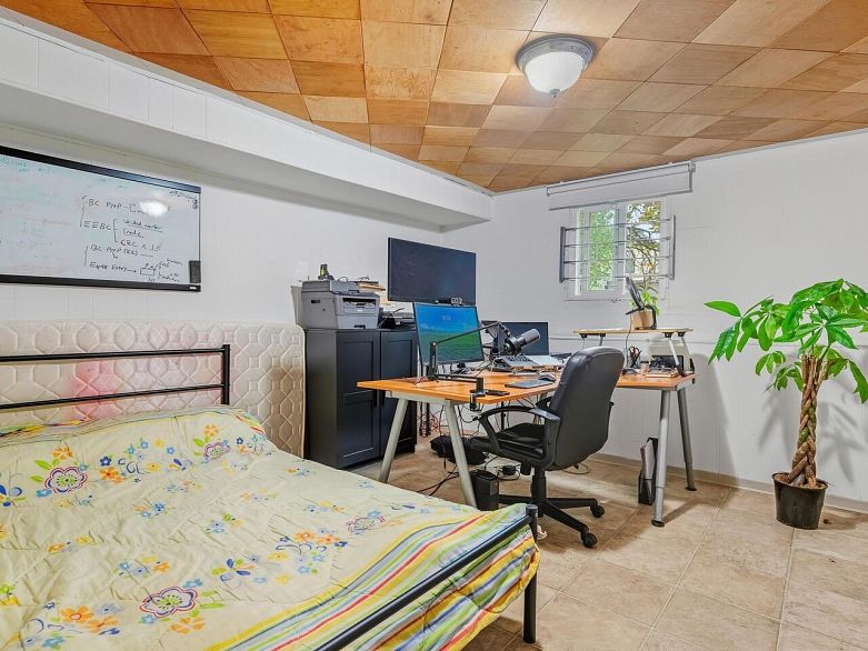 7963 Montcalm Street