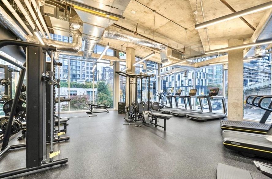 4510 1480 Howe Street