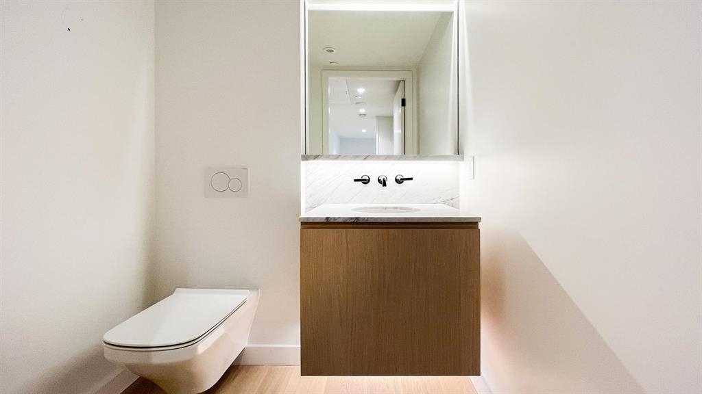 506 1365 Davie Street