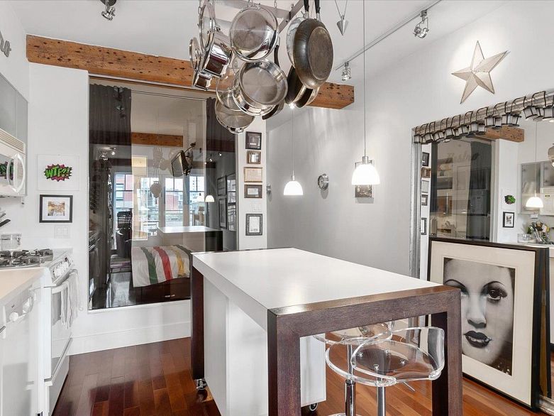 301 1275 Hamilton Street