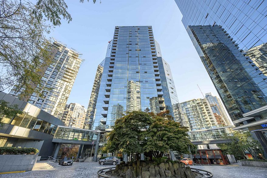 2005 1050 Burrard Street