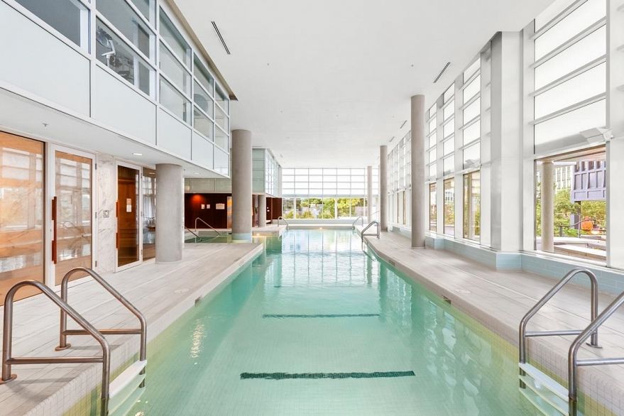 2101 1139 W Cordova Street