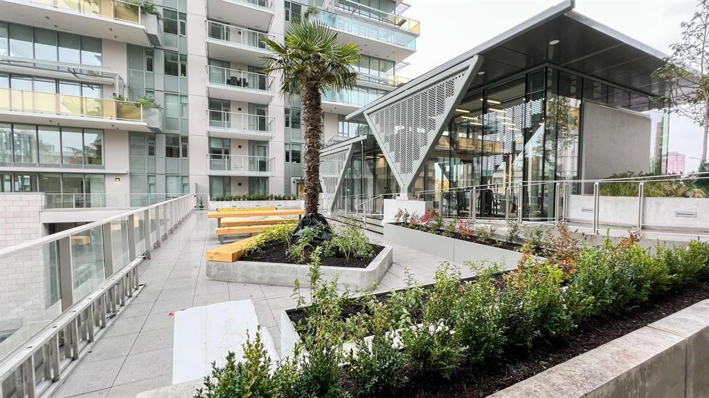 506 1365 Davie Street