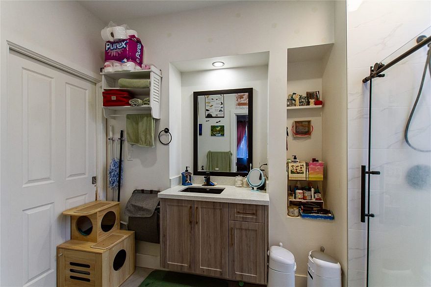 2770 Cambridge Street