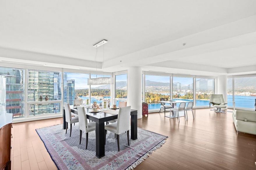 2101 1139 W Cordova Street