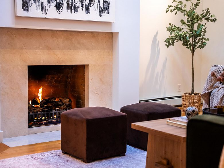 23 4900 Cartier Street