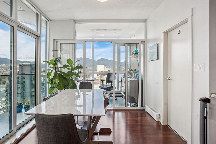 2901 1189 Melville Street