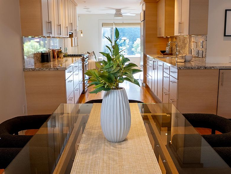 23 4900 Cartier Street