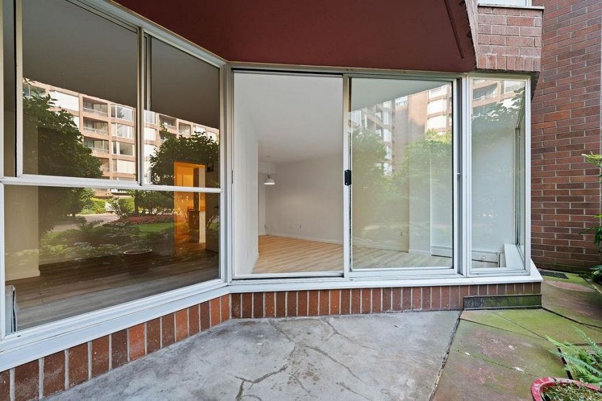 222 1333 Hornby Street