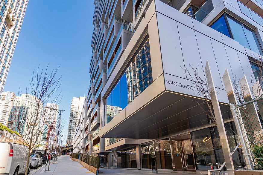 2010 1480 Howe Street