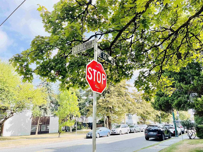 2 3238 Quebec Street