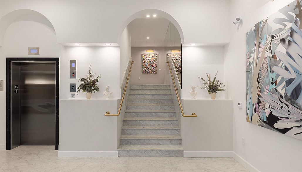 101 3668 W 10th Avenue