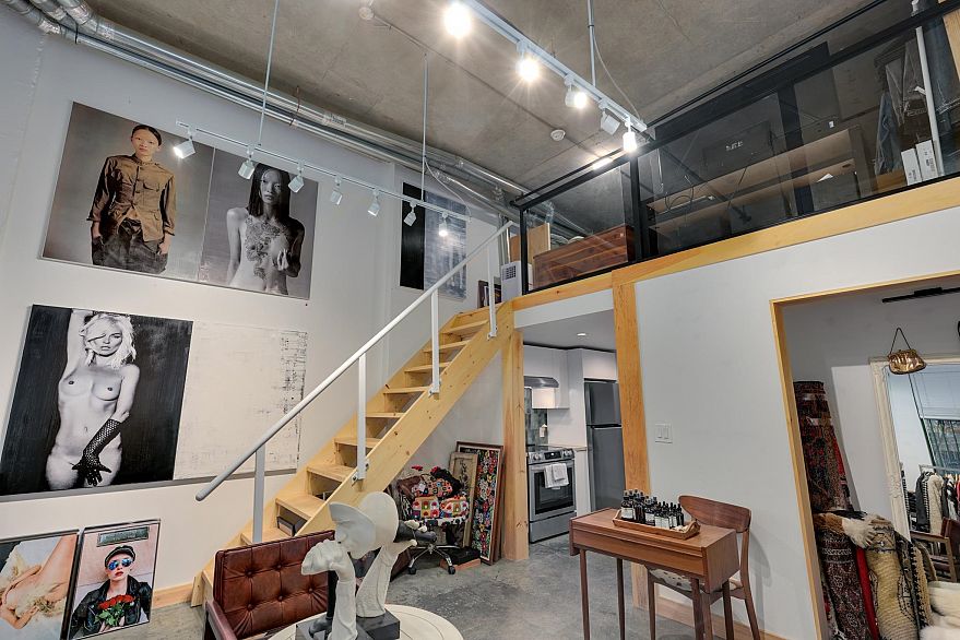 160 1 E Cordova Street