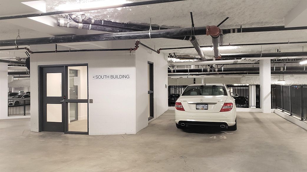 203 389 W 59th Avenue