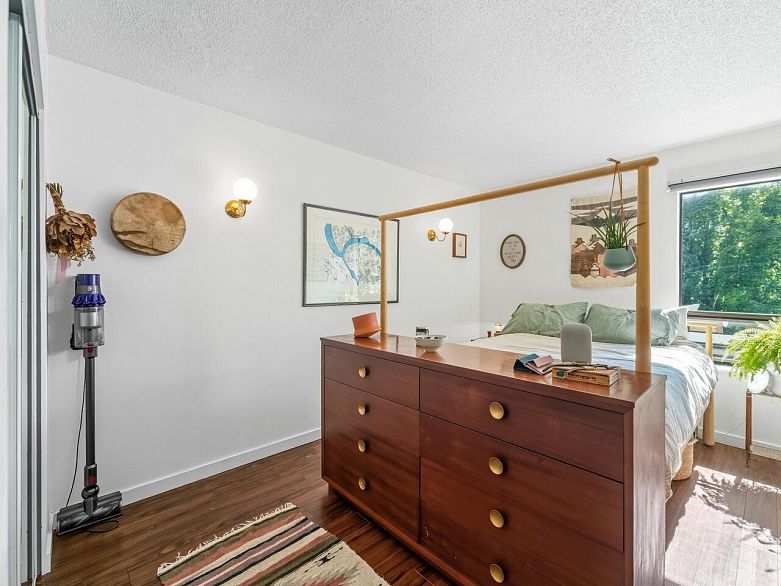 314 1515 E 5th Avenue