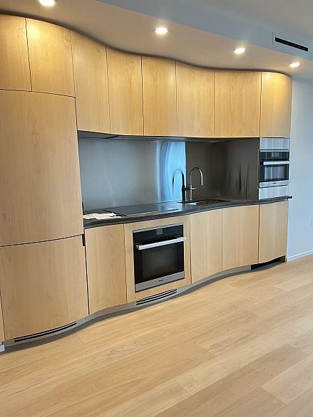 1905 1568 ALBERNI, Vancouver BC V6G 0E3