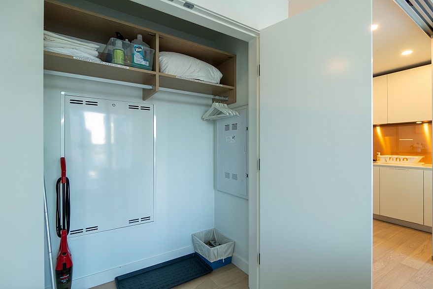 2010 1480 Howe Street