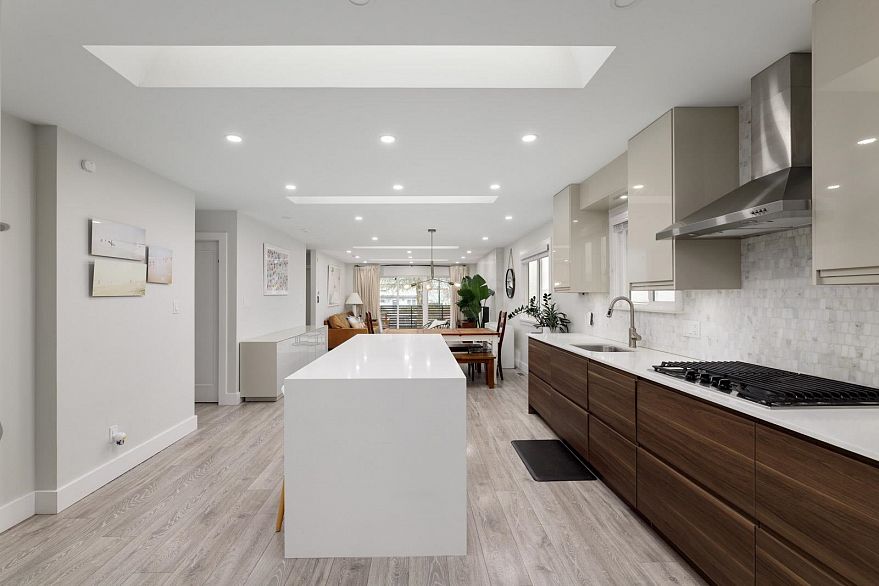 919 E 27TH AVENUE, Vancouver BC V5V 2L3