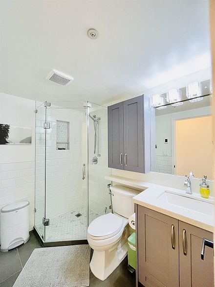 2 3238 Quebec Street