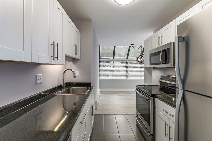 306 1345 W 15th Avenue