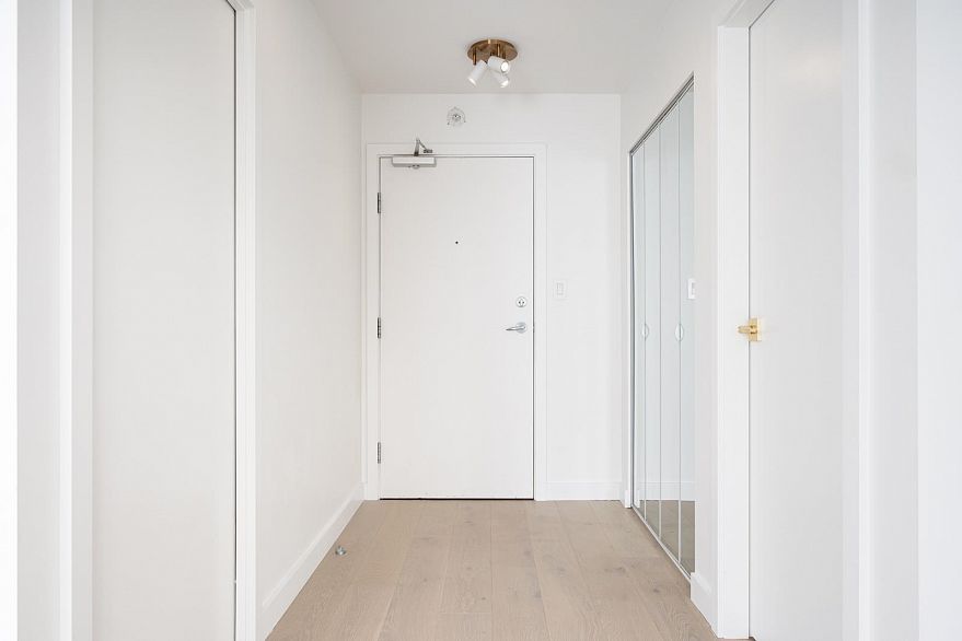 1209 233 ROBSON STREET, Vancouver BC V6B 0E8