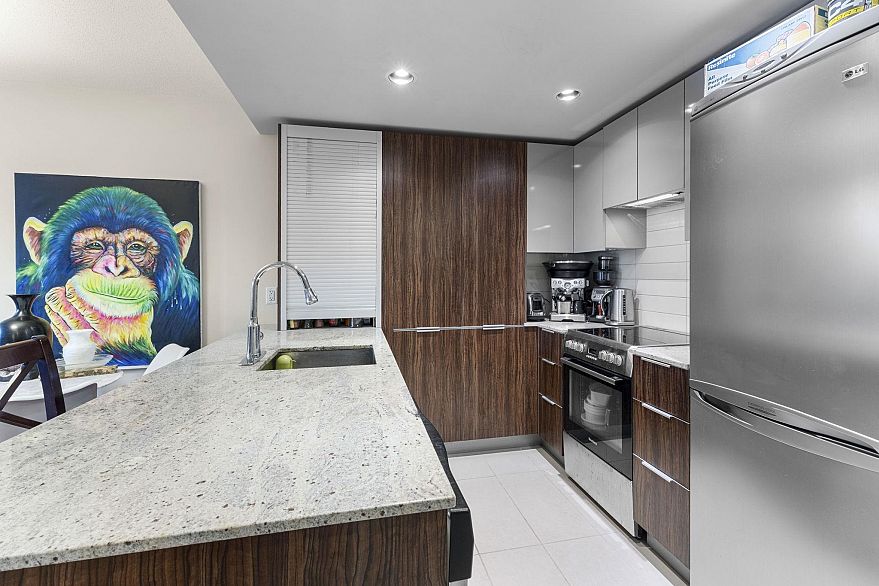 507 1088 Richards Street