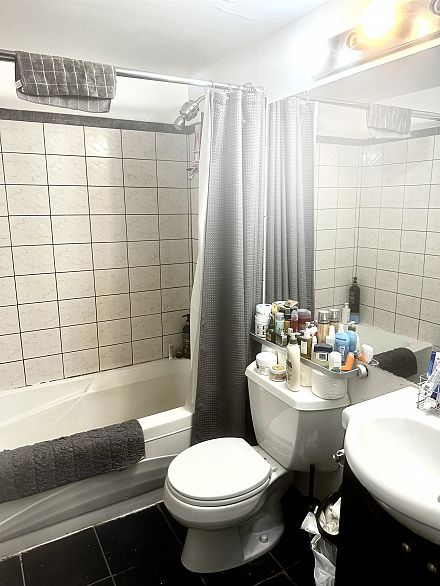 806 1188 Howe Street