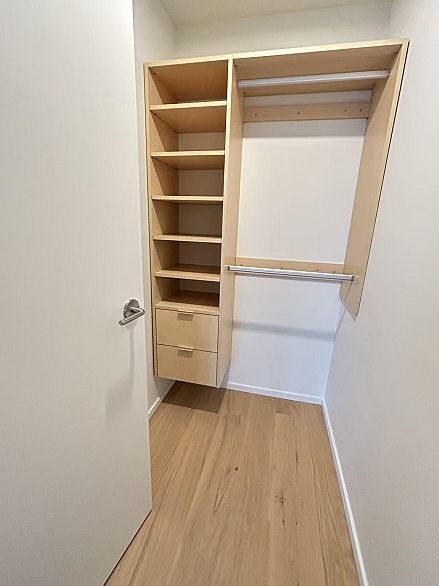 1905 1568 ALBERNI, Vancouver BC V6G 0E3