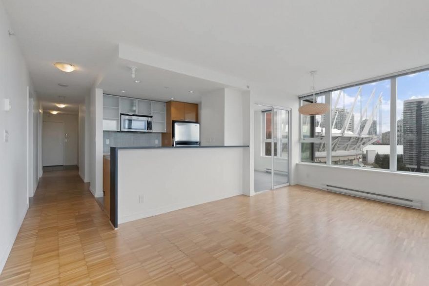 1902 33 Smithe Street