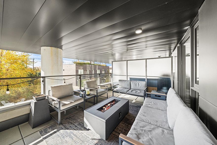 320 3538 Sawmill Crescent