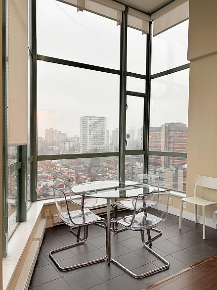 PH4 1238 Burrard Street