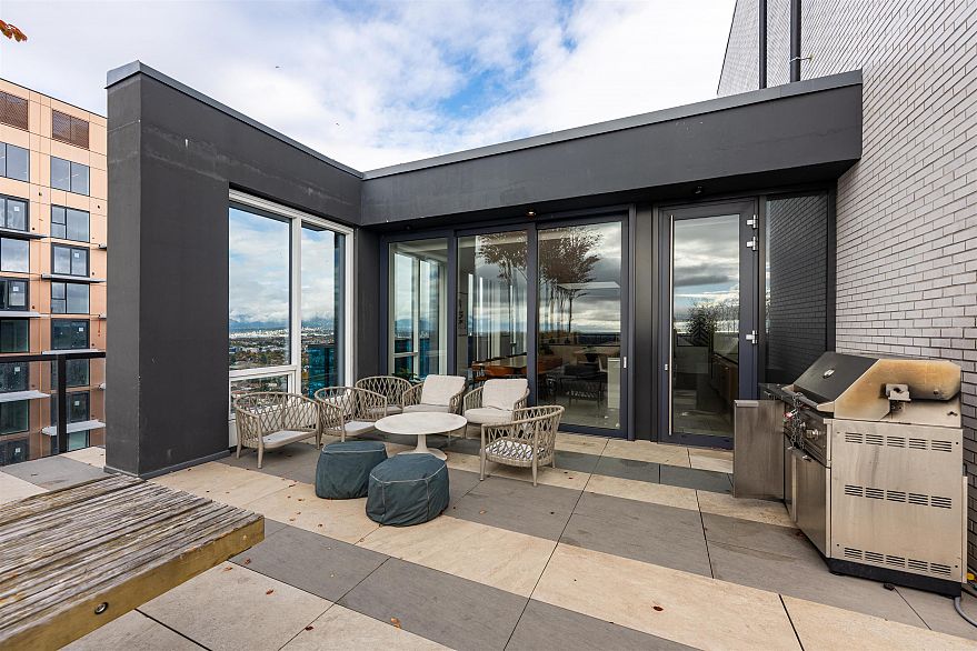 1604 5058 Joyce Street