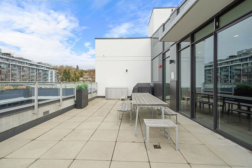 320 3538 Sawmill Crescent