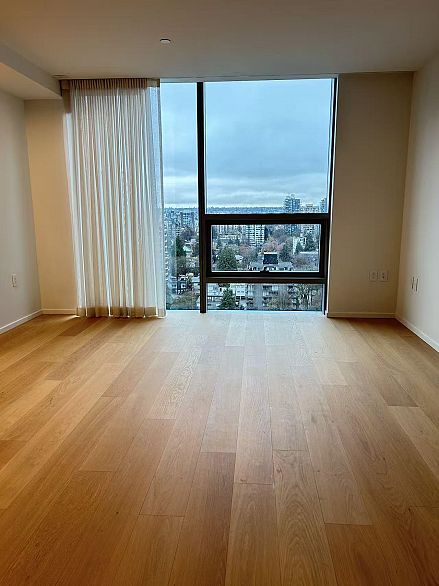 1905 1568 ALBERNI, Vancouver BC V6G 0E3