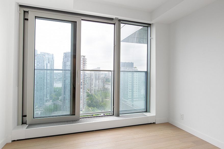 2501 1480 Howe Street