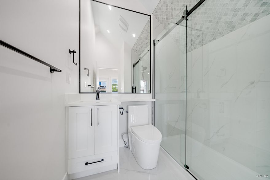 2 4463 Walden Street