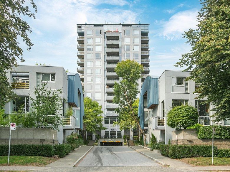 307 3061 E Kent Avenue North