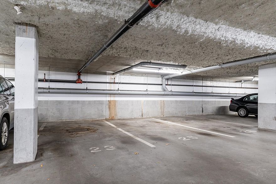 207 3133 Riverwalk Avenue