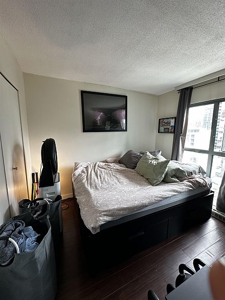 806 1188 Howe Street