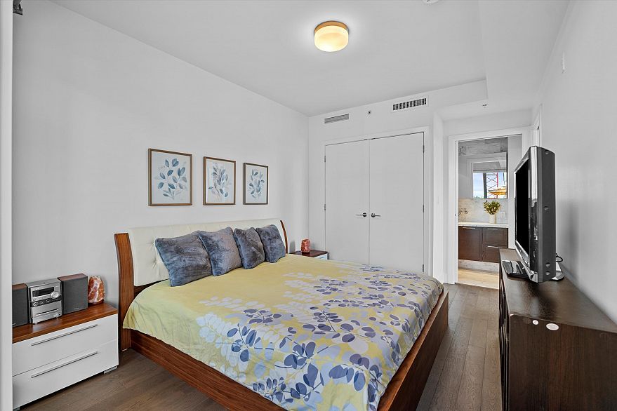 312 2118 W 15th Avenue