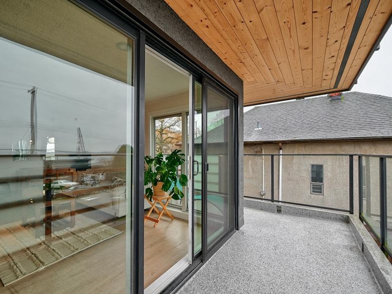 201 2336 Wall Street