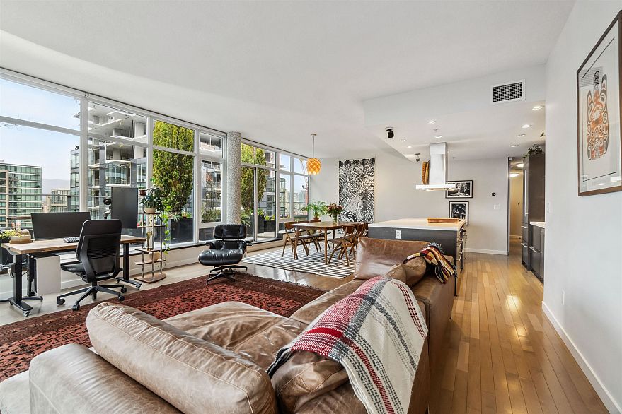 1601 1252 Hornby Street