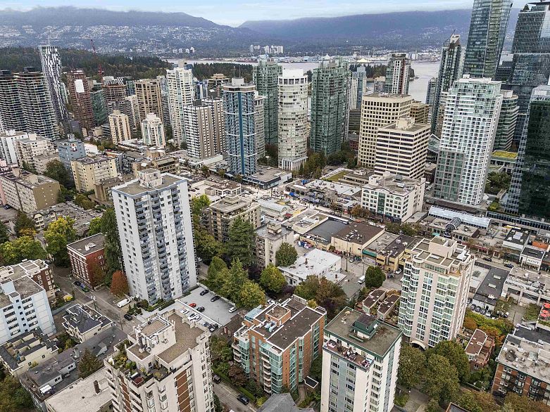 805 1132 Haro Street